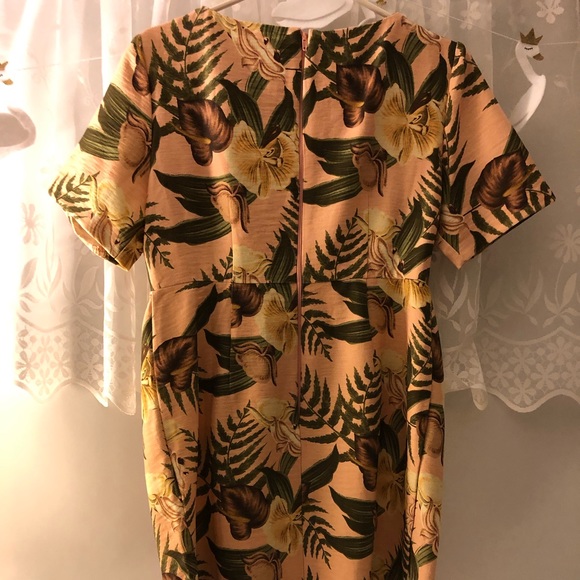 ASOS Maternity Smart Midi Dress in Tropical Print - Picture 5 of 5